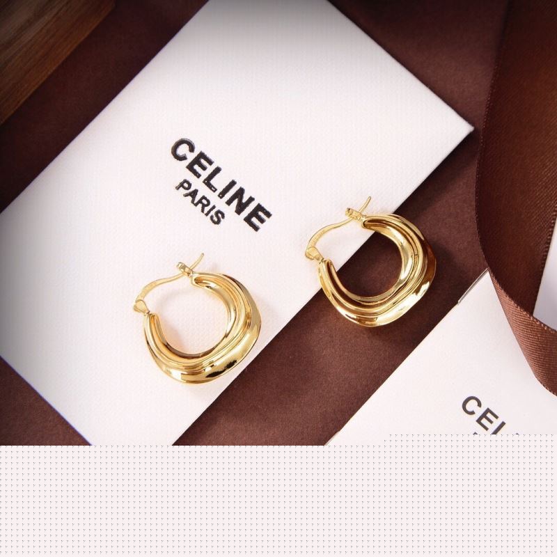 Ce**e earrings